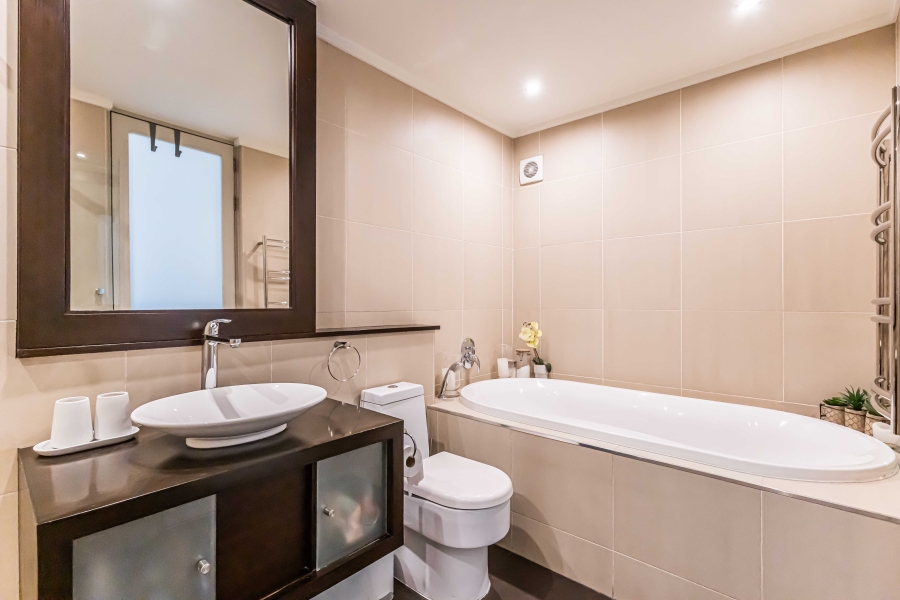 To Let 3 Bedroom Property for Rent in Sea Point Western Cape